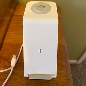 Apple White Charging Stand with USB Cable - Phone & Watch